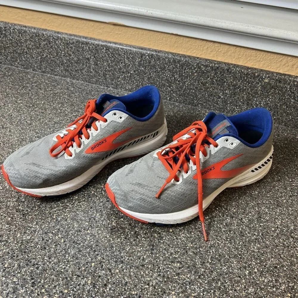 Brooks Ravenna 11 Athletic Mens Size 8 D Gray Road Running Shoes 1103301D049 Low